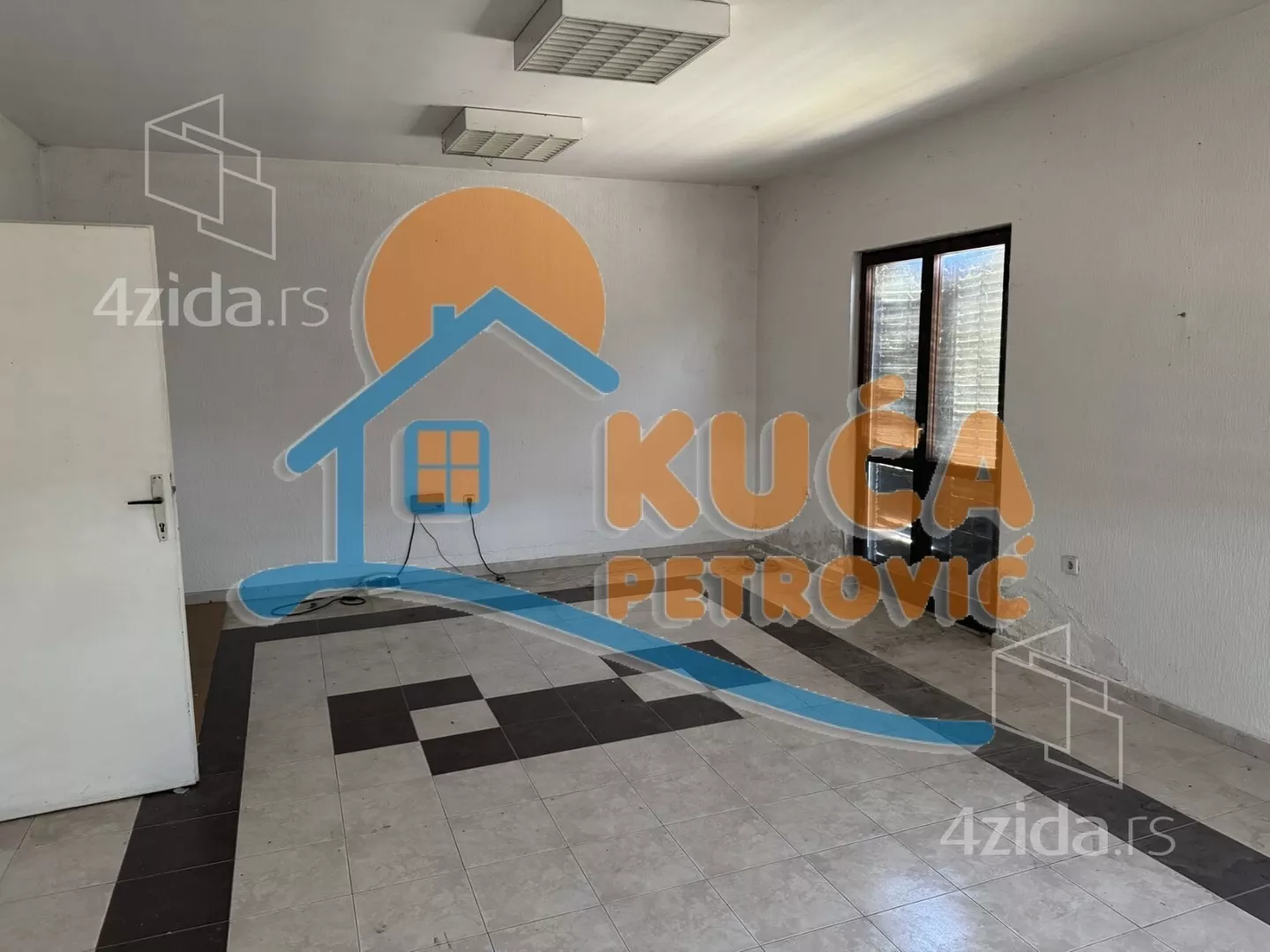 Lokal | 4zida