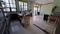 Lokal | 4zida