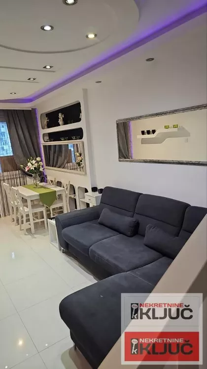 Socijalno | 4zida.rs