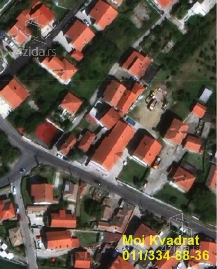 Plac | 4zida