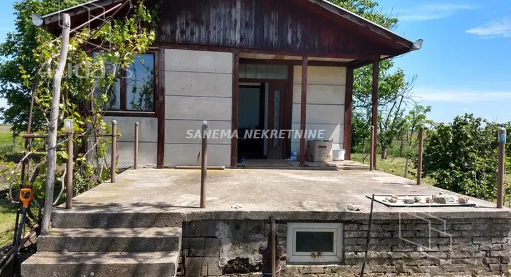 Poljoprivredno zemljište | 4zida