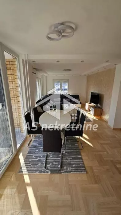 Blok 34 - Studentski grad | 4zida.rs