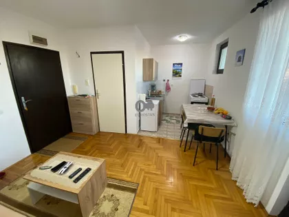 17. Oktobra | 4zida.rs