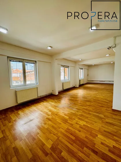 Jovana Skerlića | 4zida.rs