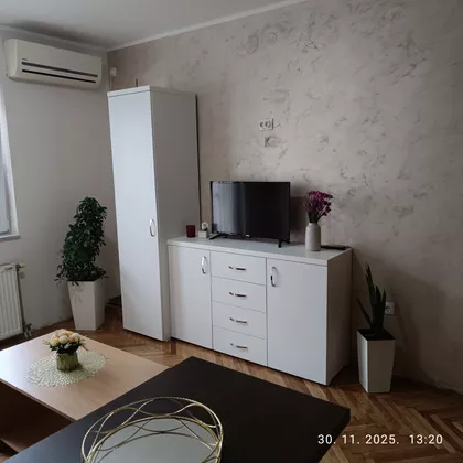 Hadži Ruvimova | 4zida.rs