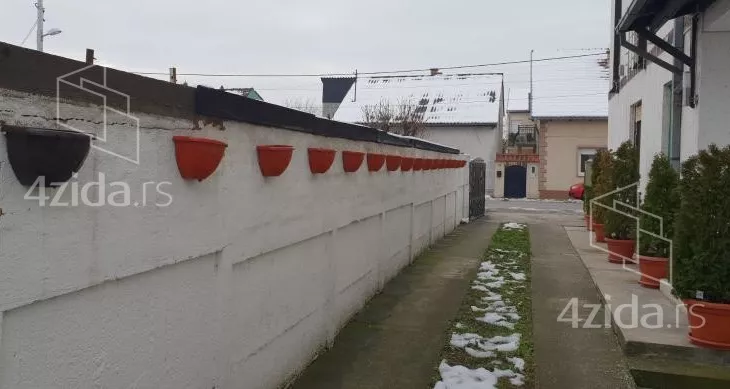 Kuća | 4zida