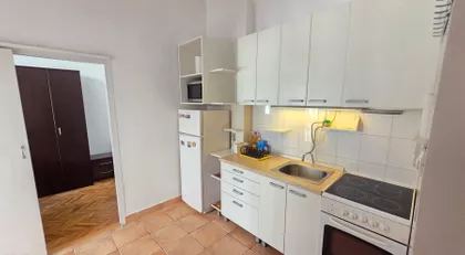 Molerova | 4zida.rs