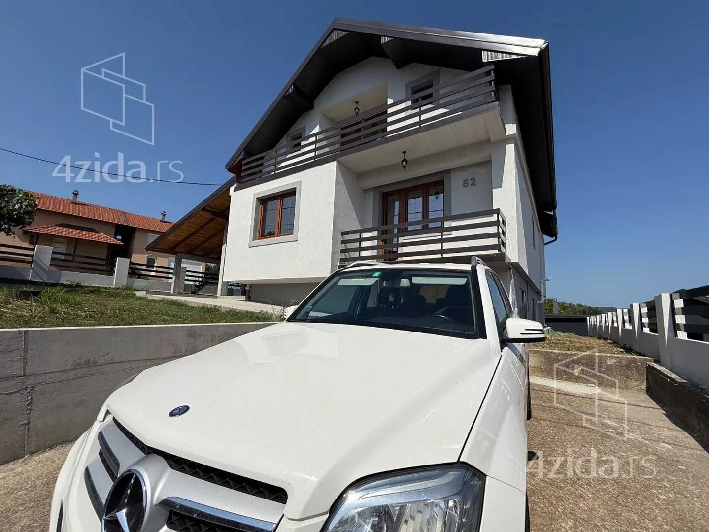 3-etažna kuća | 4zida