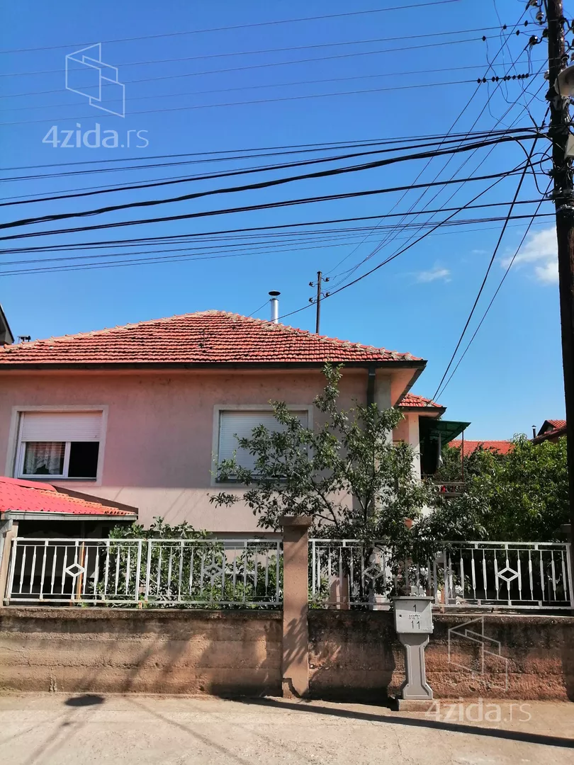 2-etažna kuća | 4zida