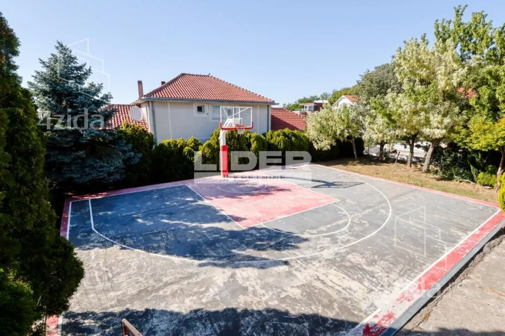 Kuća | 4zida