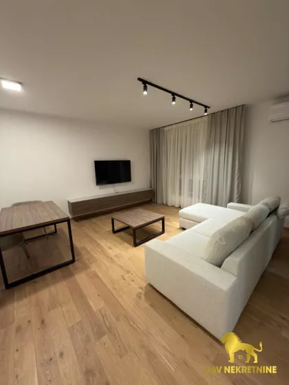 SUBOTIČKA | 4zida.rs