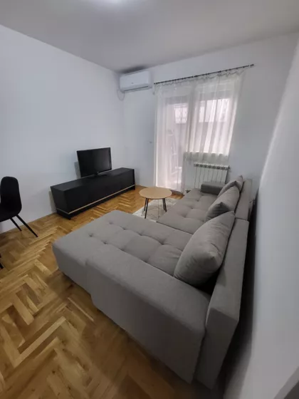 Podujevska | 4zida.rs