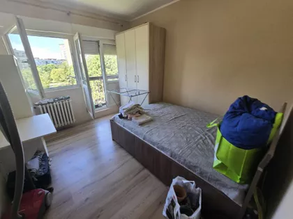 Kraljevačka | 4zida.rs