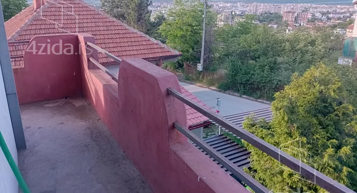 4-etažna kuća | 4zida