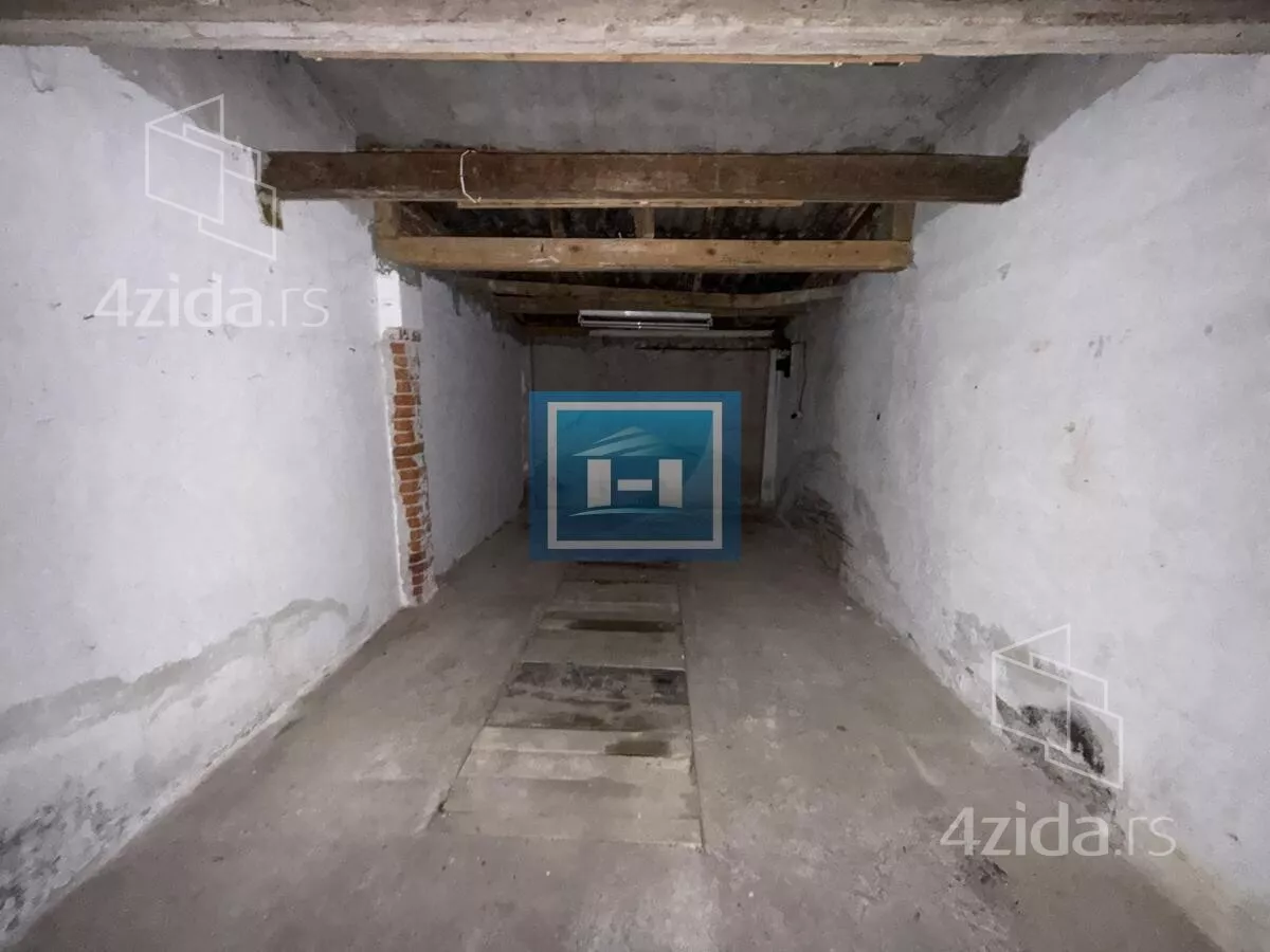 Garaža/Parking | 4zida