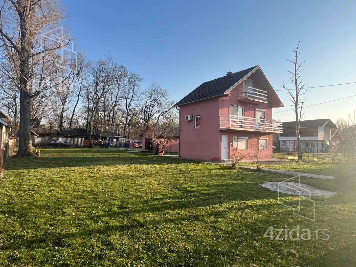 4-etažna kuća | 4zida