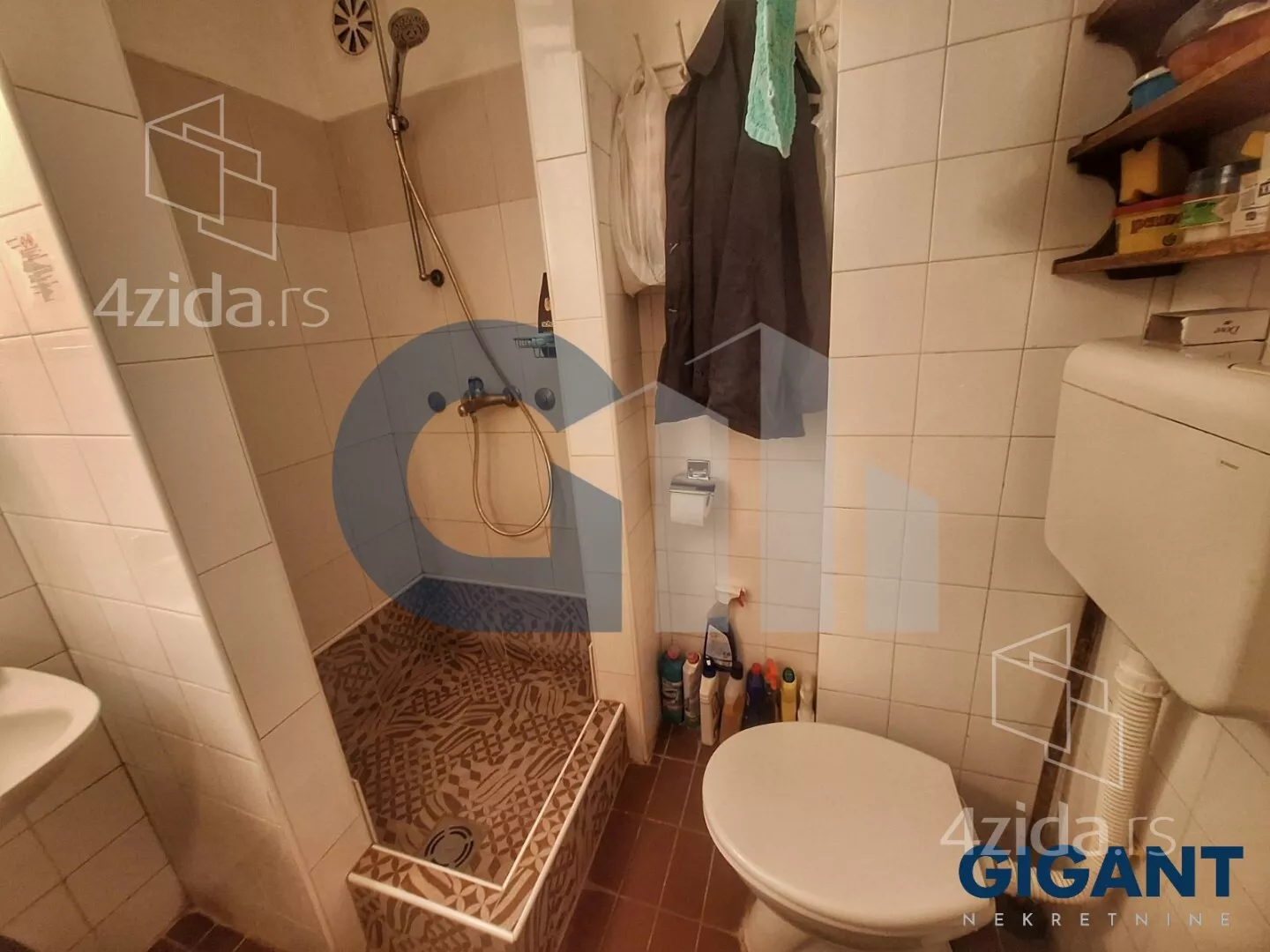 Garsonjera | 4zida