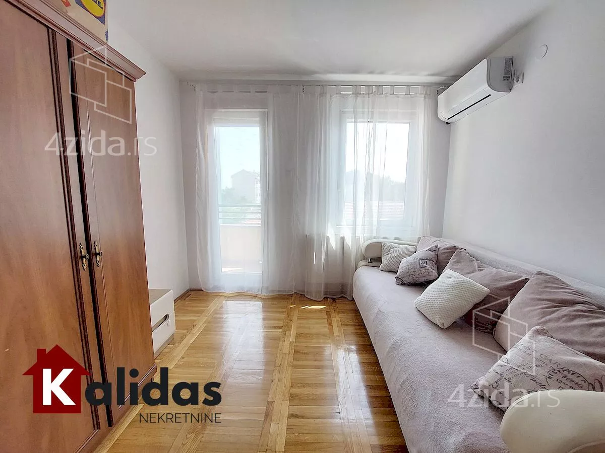 Garsonjera | 4zida