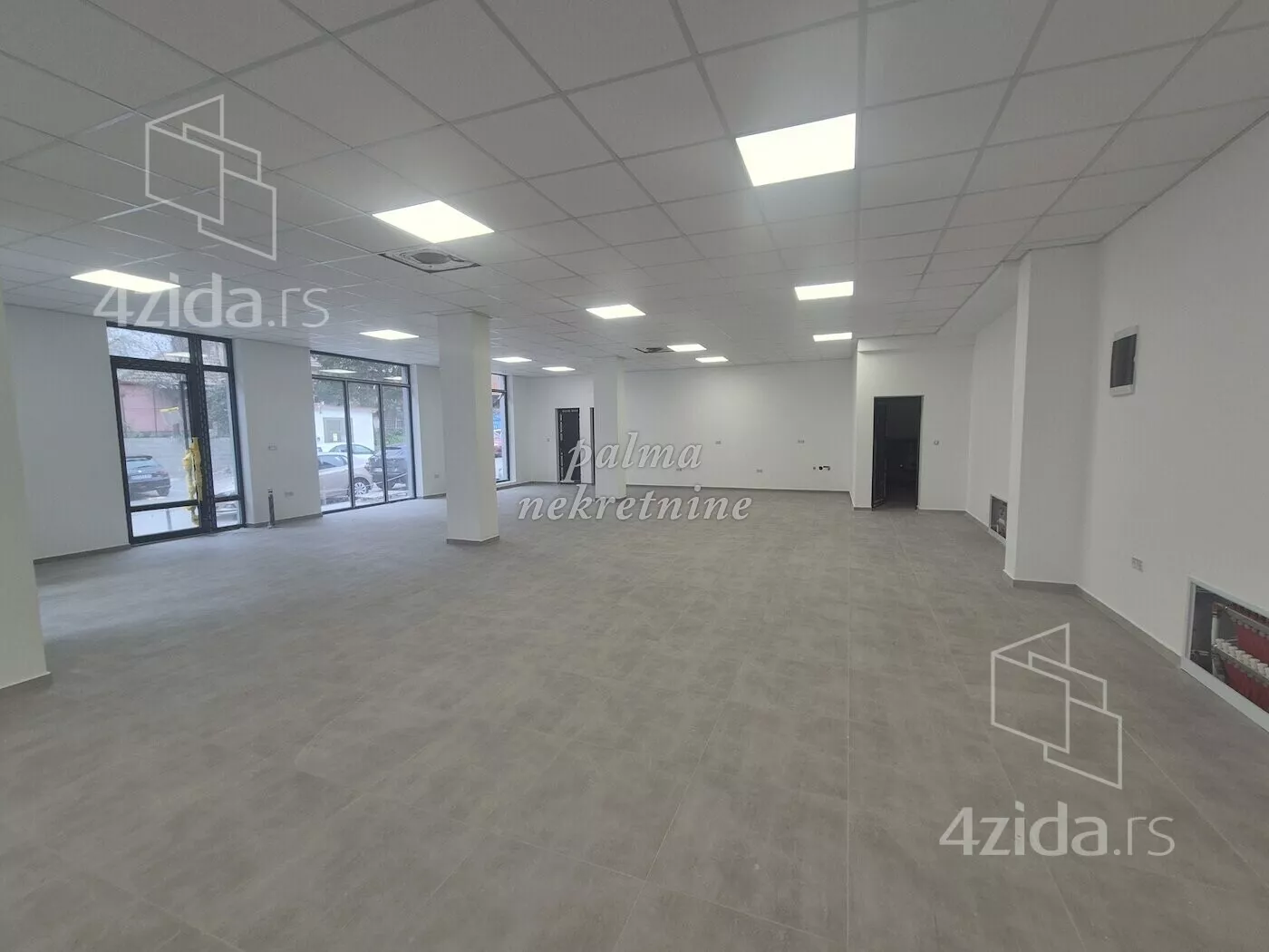 Poslovni prostor | 4zida