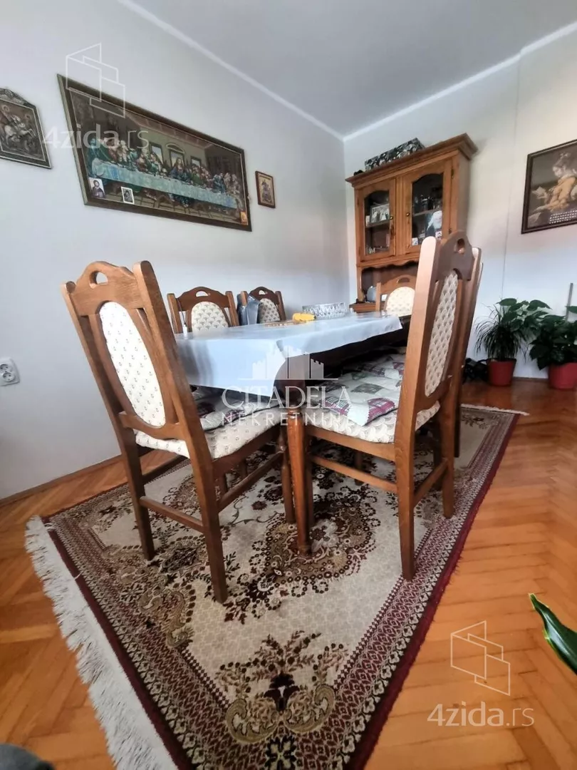 3-etažna kuća | 4zida