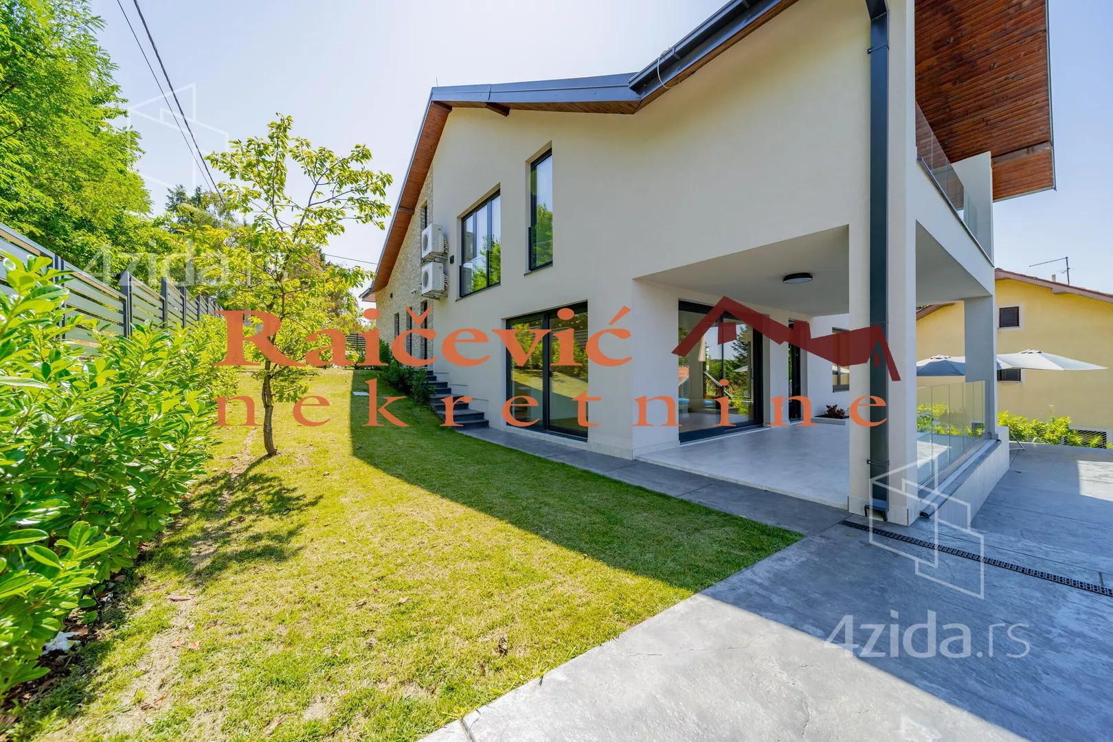 Kuća | 4zida