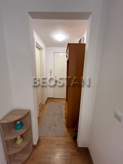 Jurija Gagarina | 4zida.rs