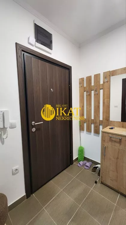 Crvenog Gloga | 4zida.rs