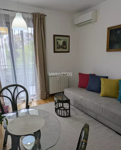 Čajnička | 4zida.rs