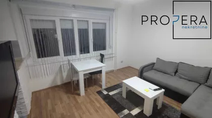 Trg Pavla Stojkovića | 4zida.rs