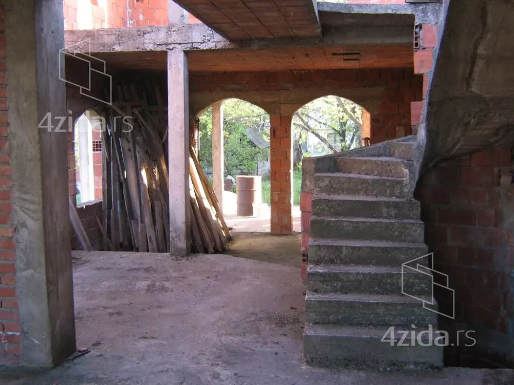 Kuća | 4zida