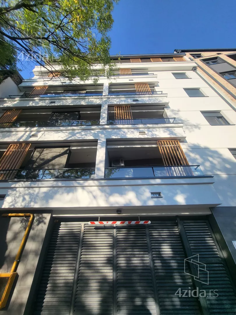 Parking | 4zida