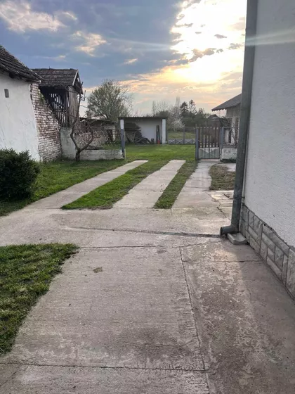 Stanišić | 4zida.rs