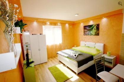 Radmile Savićević | 4zida.rs