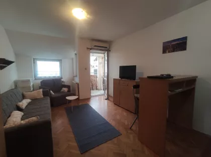 Svetosavska | 4zida.rs