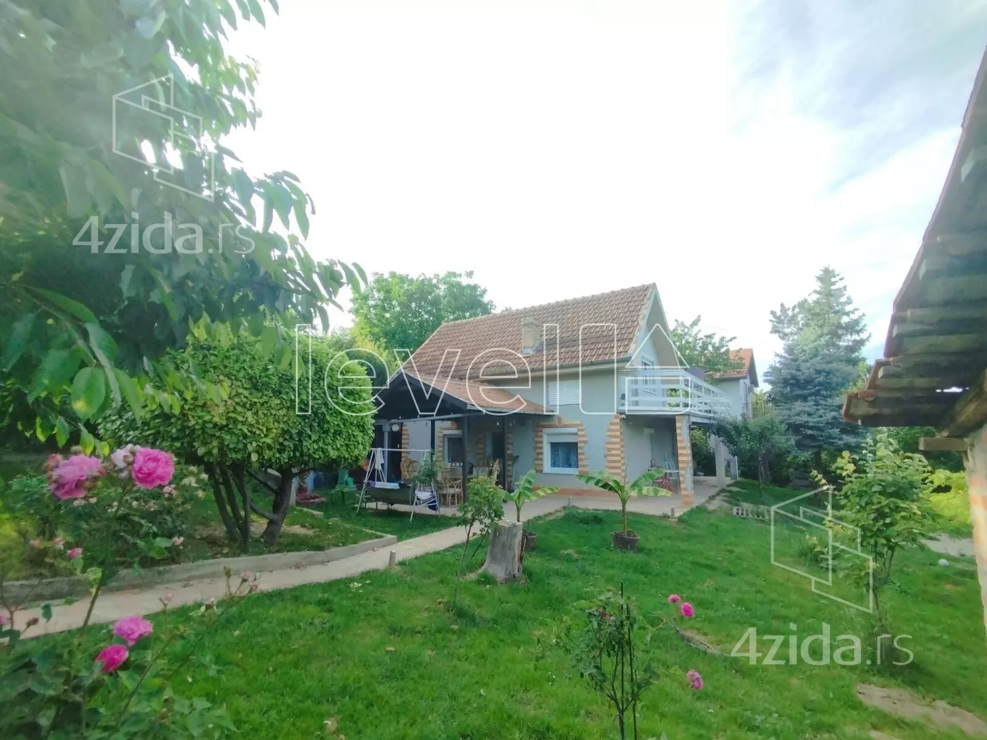 Kuća | 4zida
