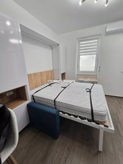 Donji Grad | 4zida.rs