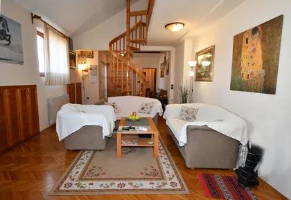 Džordža Vašingtona | 4zida.rs