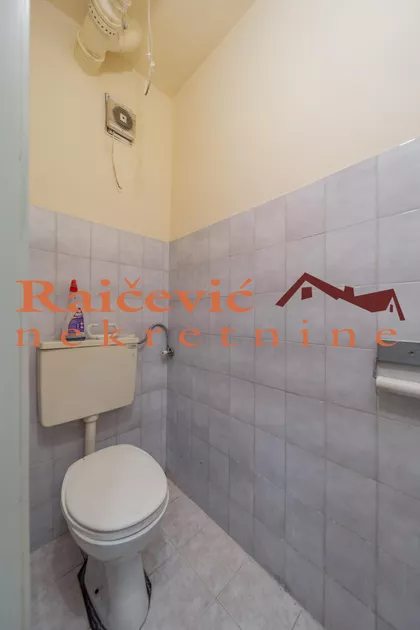 Skender Begova | 4zida.rs