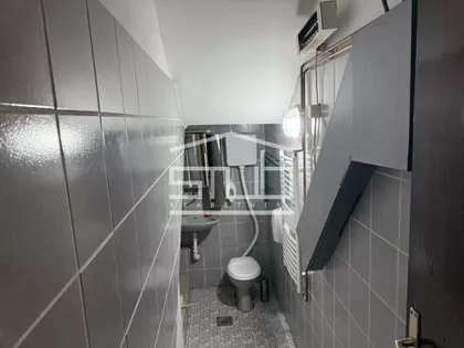 17. oktobra | 4zida.rs