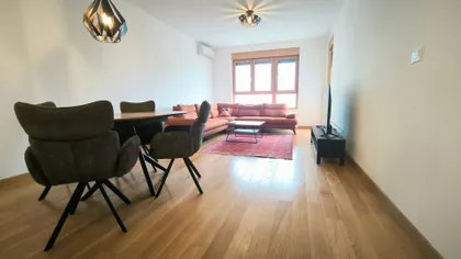 Tadije Sondermajera | 4zida.rs