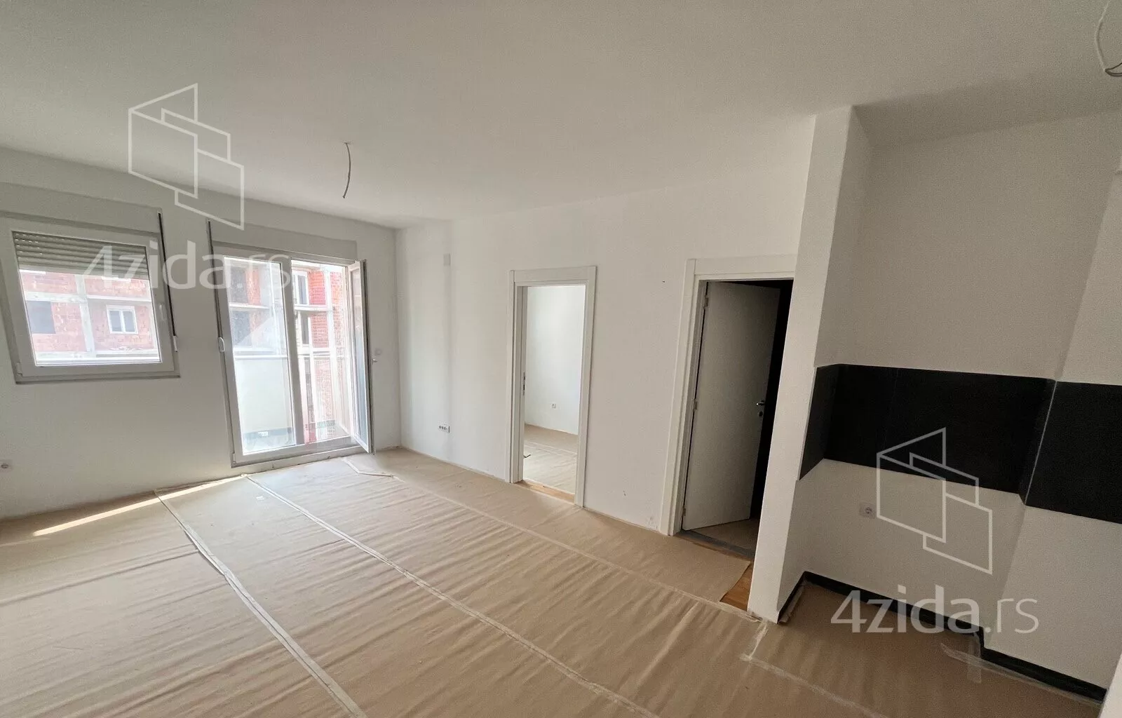 Jednoiposoban stan | 4zida