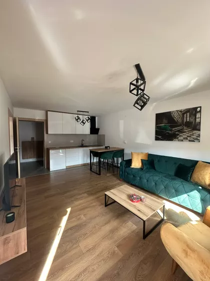 Nemanjina 24 | 4zida.rs