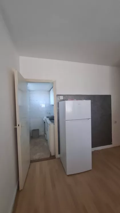 Sremska | 4zida.rs