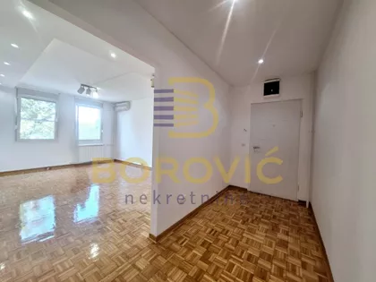 Blok 25 - Arena | 4zida.rs
