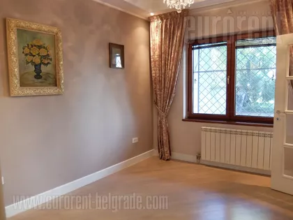 HRAM SVETOG SAVE | 4zida.rs