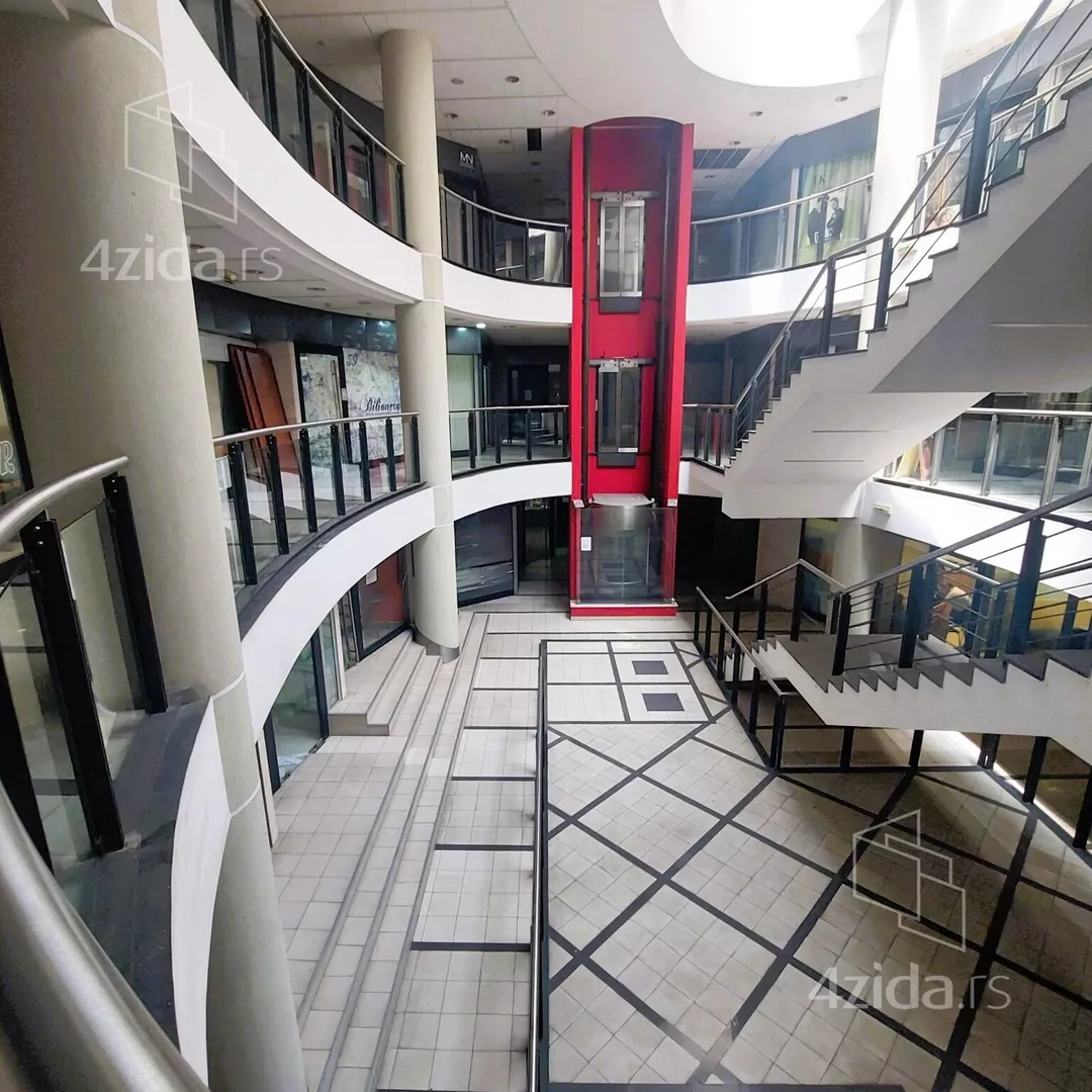 Poslovni prostor | 4zida