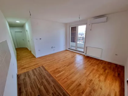 Bulevar Patrijarha Pavla (Somborski Bulevar) | 4zida.rs