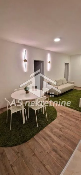 Cvetkova Pijaca | 4zida.rs