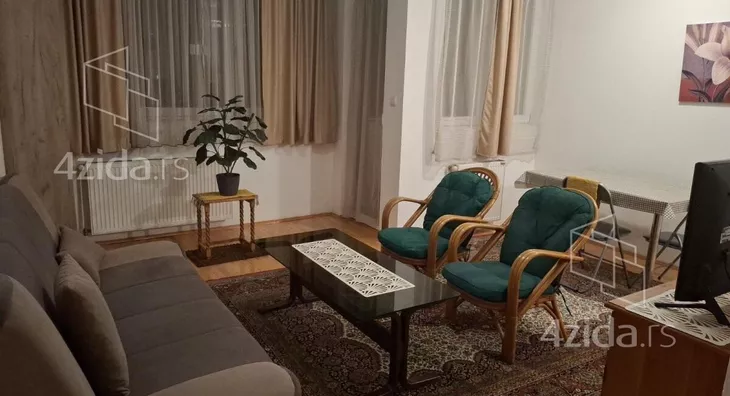 Garsonjera | 4zida