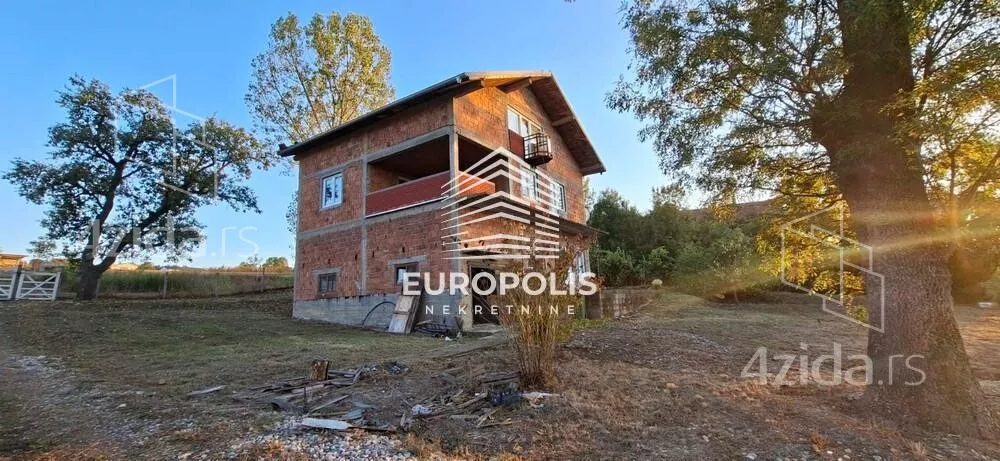 3-etažna kuća | 4zida